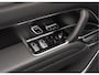 Land Rover Range Rover P400 HSE | Origineel NL-auto | 23" inch | Sterrenhemel |  Trekhaak | Elektr. Treeplanken | Eerste registratie 2022 |