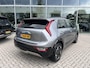 Kia Niro EV DynamicPlusLine 64.8 kWh | Cruise control | Parkeer sensoren | Achteruitrij camera | Stoel/Stuurverwarming | Keyless | Lane assist | Panoramisch dak | Head-up display |