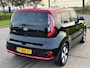 Kia e-Soul EV ExecutiveLine 27 kWh Automaat ECC Audio-Navi full map LMV 16" Cruisecontrol Dealeronderhoud 83459 km's NAP! Nw Apk!