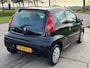 Peugeot 107 1.0-12V XR 3-Drs Stuurbekrachtiging Airco Electric pakket Audio/CD ABS Getint glas Colorpakket Apk 10/06/2026