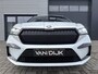 Skoda Enyaq iV 80 Sportline ✓SOH 90.2% ✓Sportstoelen Half Leder Alcantara ✓Matrix LED ✓Full LED ✓Sfeerverlichting ✓Navigatie ✓Camera ✓Lichtmetaal 20" ✓Parkeersensoren