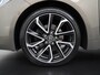 Toyota Corolla 2.0 Hybrid Executive | Panoramadak | Leder/Alcantara | Blind spot | Zondag Open!