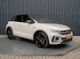 Volkswagen T-Roc 1.5 TSI R-Line Business | Panodak | Beats | Keyless | Trekhaak afnb | IQ Light | Side Assist | Prijs Rijklaar!!