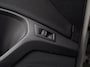 Volkswagen T-Roc 1.5 TSI R-Line Business | Panodak | Beats | Keyless | Trekhaak afnb | IQ Light | Side Assist | Prijs Rijklaar!!