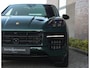 Porsche Cayenne Coupé 3.0 E-Hybrid | PTS Goodwood Green - Pano - Luchtvering