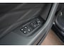Volkswagen Touareg 3.0 TSi 4MOTION RLine | Automaat | Navigatie | Camera | Vol opties | Dealerauto | Full Black | Inruil mogelijk