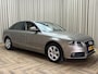 Audi A4 Limousine 3.2 FSI Quattro *Youngtimer* Leder, 1900KG Trekgewicht, Camera, PDC V+A, Cruise, Navi, Bluetooth
