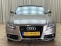 Audi A4 Limousine 3.2 FSI Quattro *Youngtimer* Leder, 1900KG Trekgewicht, Camera, PDC V+A, Cruise, Navi, Bluetooth