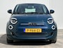 Fiat 500 Icon 42 kWh / 500e / WLTP bereik 317 km  / 3 fase laden / Navigatie ook in dashboard (Virtual Cockpit) / Cruise control / Apple Carplay /  Android Auto / Climate control / Parkeersensoren achter /  Magic-eyes / 16" Lichtmetalen wielen /