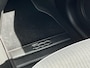 Fiat 500 Icon 42 kWh / 500e / WLTP bereik 317 km  / 3 fase laden / Navigatie ook in dashboard (Virtual Cockpit) / Cruise control / Apple Carplay /  Android Auto / Climate control / Parkeersensoren achter /  Magic-eyes / 16" Lichtmetalen wielen /