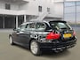 BMW 3-Serie Touring 318i Business Line|xenon|6bwk|navi|psensor|leder