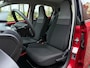 Volkswagen Up! 1.0 | 1e eigenaar | Camera | Cruise control | Parkeer hulp | Navigatie |