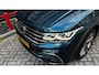 Volkswagen Tiguan R-line 1.5 TSI 150pk Elegance | LED verl. | Panoramadak | Leder | Memory | Camera | Navigatie| Stoelverwarming