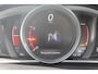 Volvo V40 T3 152PK Automaat Momentum Cruise control / Navigatie / Standkachel / Stoelverwarming / Climate control / Bluetooth telefoonkoppeling / Parkeersensoren voor en achter met parkeercamera achter