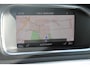 Volvo V40 T3 152PK Automaat Momentum Cruise control / Navigatie / Standkachel / Stoelverwarming / Climate control / Bluetooth telefoonkoppeling / Parkeersensoren voor en achter met parkeercamera achter