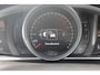 Volvo V40 T3 152PK Automaat Momentum Cruise control / Navigatie / Standkachel / Stoelverwarming / Climate control / Bluetooth telefoonkoppeling / Parkeersensoren voor en achter met parkeercamera achter