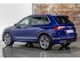 Volkswagen Tiguan 1.5 TSI R-Line I Uitklapbare trekhaak I Stuur & Stoel verwarming