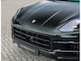 Porsche Cayenne E-Hybrid | PTS Dark Olive - Krijt volleder