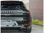 Porsche Cayenne E-Hybrid | PTS Dark Olive - Krijt volleder