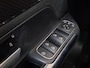 Mercedes-Benz B-klasse 180 AMG | Panoramadak | Achteruitrijcamera | Night pakket | Widescreen | Elektrische achterklep