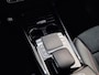 Mercedes-Benz B-klasse 180 AMG | Panoramadak | Achteruitrijcamera | Night pakket | Widescreen | Elektrische achterklep