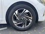 Hyundai i20 1.0 T-GDI 100 PK Premium | Geïntegreerde navigatie & Android Auto & Apple Carplay | Afneembare trekhaak | Stoel/stuur-verwarming | Premium audio |  | Contrasterende dakkleur | Achteruitrijcamera |