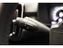 Volvo XC40 1.5 T4 Recharge Expression [ Pano Comfortstoelen Navi Camera ]