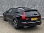 Volvo V60 Cross Country 2.0 B5 AWD Pro | Trekhaak | Elektrische Stoelverstelling | Adaptieve Cruise Control met Stuurhulp | Harman Kardon Audio | Stoelen en Stuurwiel verwarmd | Massagefunctie |