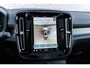 Volvo XC40 Recharge Twin Pro | Schuif-/kanteldak | Trekhaak | Stoel-/Stuurverwarming | Power Seats | Harman Kardon Audio | 360 camera | Keyless Entry | DAB |