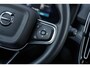 Volvo XC40 Recharge Twin Pro | Schuif-/kanteldak | Trekhaak | Stoel-/Stuurverwarming | Power Seats | Harman Kardon Audio | 360 camera | Keyless Entry | DAB |