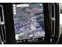 Volvo XC40 2.0 B4 Plus Dark Google Infotainment / Semi elektrisch wegklapbare trekhaak / Verwarmbare voorruit / Harman Kardon Audio installatie / Elektrisch bedienbare voorstoelen