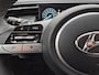 Hyundai Tucson 1.6 T-GDI HEV 230 PK Premium Automaat / Trekgewicht 1650 kg / Apple Carplay Android Auto / Stuur- en Stoelverwarming / Rondomzicht camera / Climate Control / Stoelventilatie voor /