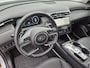 Hyundai Tucson 1.6 T-GDI HEV 230 PK Premium Automaat / Trekgewicht 1650 kg / Apple Carplay Android Auto / Stuur- en Stoelverwarming / Rondomzicht camera / Climate Control / Stoelventilatie voor /