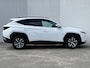 Hyundai Tucson 1.6 T-GDI HEV 230 PK Premium Automaat / Trekgewicht 1650 kg / Apple Carplay Android Auto / Stuur- en Stoelverwarming / Rondomzicht camera / Climate Control / Stoelventilatie voor /