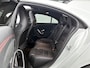Mercedes-Benz CLA 180 AMG Line Panoramadak | 5 spaaks lichtmetalen velgen MBUX wide screen | Navigatie | Parking support met camera achter | Inclusief 24 maanden Mercedes-Benz Certified garantie voor Europa.