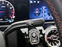 Mercedes-Benz CLA 180 AMG Line Panoramadak | 5 spaaks lichtmetalen velgen MBUX wide screen | Navigatie | Parking support met camera achter | Inclusief 24 maanden Mercedes-Benz Certified garantie voor Europa.