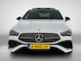 Mercedes-Benz CLA 180 AMG Line Panoramadak | 5 spaaks lichtmetalen velgen MBUX wide screen | Navigatie | Parking support met camera achter | Inclusief 24 maanden Mercedes-Benz Certified garantie voor Europa.