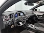 Mercedes-Benz CLA 180 AMG Line Panoramadak | 5 spaaks lichtmetalen velgen MBUX wide screen | Navigatie | Parking support met camera achter | Inclusief 24 maanden Mercedes-Benz Certified garantie voor Europa.