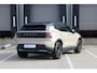 Volvo EX30 Cross Country Twin Motor Performance Ultra 69 kWh | 360º camera | Panorama Dak | 22KW Boordlader | Elektrisch Verstelbare Voorstoelen | Audio by Harman Kardon | Keyless Entry | Extra Getint Glas Achter