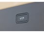 Volvo EX30 Cross Country Twin Motor Performance Ultra 69 kWh | 360º camera | Panorama Dak | 22KW Boordlader | Elektrisch Verstelbare Voorstoelen | Audio by Harman Kardon | Keyless Entry | Extra Getint Glas Achter