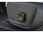 Volvo EX30 Cross Country Twin Motor Performance Ultra 69 kWh | 360º camera | Panorama Dak | 22KW Boordlader | Elektrisch Verstelbare Voorstoelen | Audio by Harman Kardon | Keyless Entry | Extra Getint Glas Achter