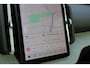 Volvo EX30 Cross Country Twin Motor Performance Ultra 69 kWh | 360º camera | Panorama Dak | 22KW Boordlader | Elektrisch Verstelbare Voorstoelen | Audio by Harman Kardon | Keyless Entry | Extra Getint Glas Achter