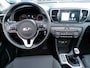 Kia Sportage 1.6 T-GDI DynamicPlusLine, Trekhaak / Carplay + Android Auto / Elektr. Schuifdak / Sensoren + Camera / Navigatie / Climate Control / 19'' LMV