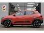Dacia Spring Extreme 65 26.8 kWh l Snel Laden l Parkeersensoren l Navi l Camera l AppleCarplay