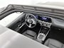 Mercedes-Benz EQA 250+ Business Solution Luxury 71 kWh | Trekhaak | GUARD 360° Voertuigbescherming Plus | Parkeerpakket met achteruitrijcamera | USB pakket plus | EASY PACK achterklep | Dodehoekassistent | Stoelverwarming voor |
