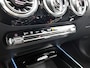 Mercedes-Benz EQA 250+ Business Solution Luxury 71 kWh | Trekhaak | GUARD 360° Voertuigbescherming Plus | Parkeerpakket met achteruitrijcamera | USB pakket plus | EASY PACK achterklep | Dodehoekassistent | Stoelverwarming voor |