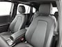 Mercedes-Benz EQA 250+ Business Solution Luxury 71 kWh | Trekhaak | GUARD 360° Voertuigbescherming Plus | Parkeerpakket met achteruitrijcamera | USB pakket plus | EASY PACK achterklep | Dodehoekassistent | Stoelverwarming voor |