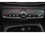 Volvo XC40 T5 Recharge R-Design - Panorama/schuifdak - IntelliSafe Assist & Surround - 360º Camera - Harman/Kardon audio - Verwarmde voorstoelen & stuur - Parkeersensoren voor & achter - Elektr. bedienb. voorstoelen met geheugen links - Draadloze tel. lader - Extra getint glas - 19' LMV