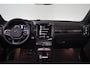 Volvo XC40 T5 Recharge R-Design - Panorama/schuifdak - IntelliSafe Assist & Surround - 360º Camera - Harman/Kardon audio - Verwarmde voorstoelen & stuur - Parkeersensoren voor & achter - Elektr. bedienb. voorstoelen met geheugen links - Draadloze tel. lader - Extra getint glas - 19' LMV