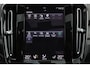 Volvo XC40 T5 Recharge R-Design - Panorama/schuifdak - IntelliSafe Assist & Surround - 360º Camera - Harman/Kardon audio - Verwarmde voorstoelen & stuur - Parkeersensoren voor & achter - Elektr. bedienb. voorstoelen met geheugen links - Draadloze tel. lader - Extra getint glas - 19' LMV